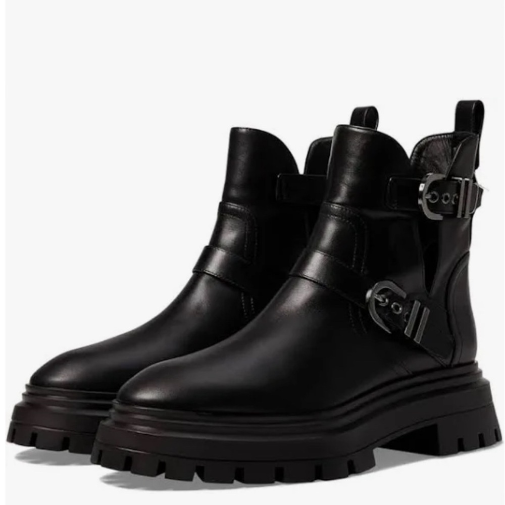 Stuart Weitzman Maverick Bedford Moto Bootie Black Leather Size 6B